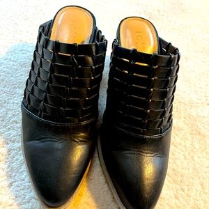 Lauren Conrad Slip On Chunk 2 1/2” Heel - Like New - Size 6 1/2